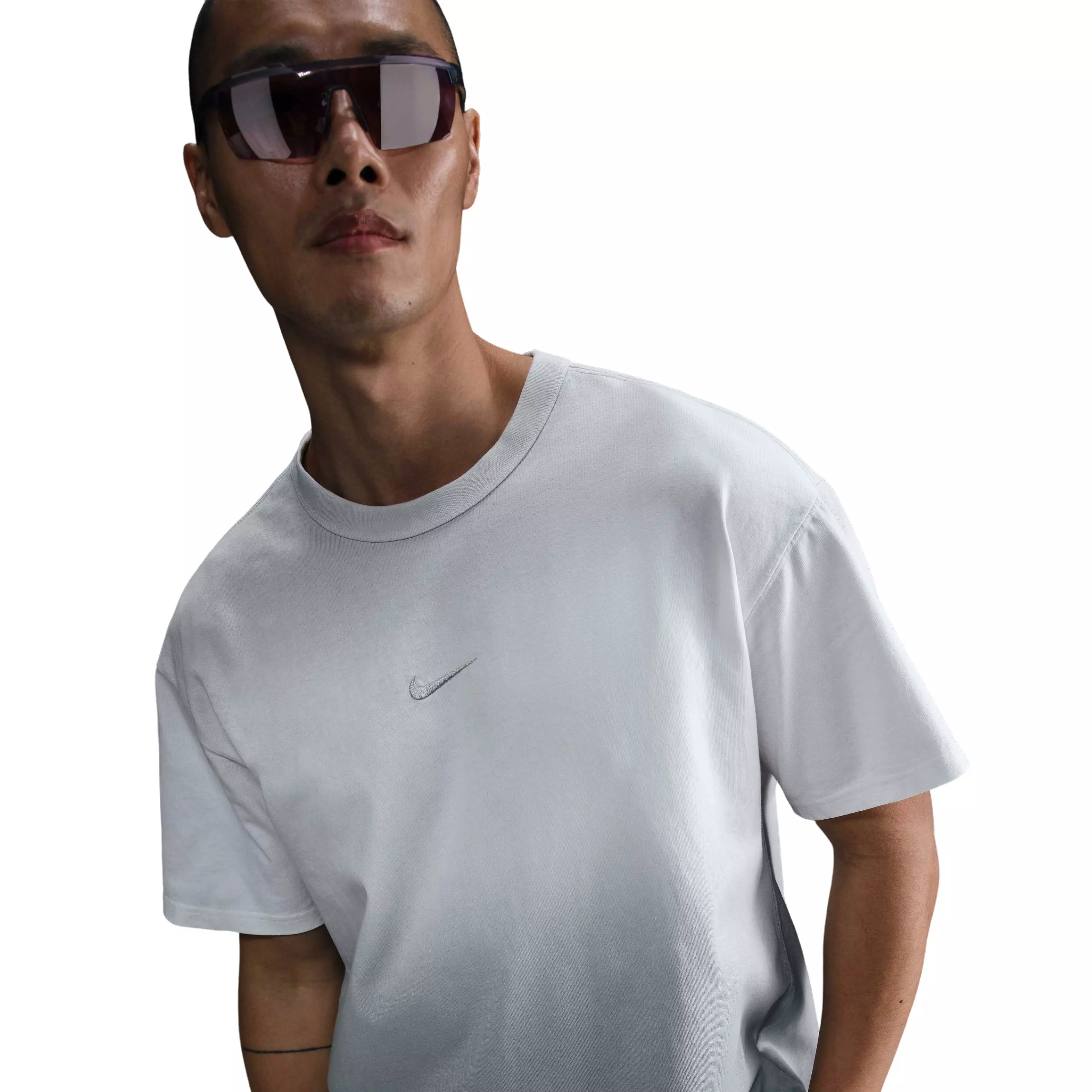 ★Nike★ Sportswear Premium Essential Max90 T-shirt M Deep N Nike Sportswear Max90 T-Shirt – Midway Sports